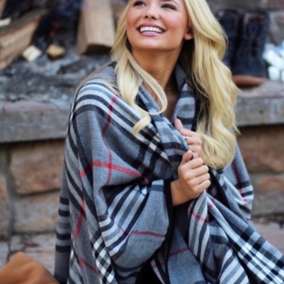 Chic Plaid  Check Cape Shawl Wrap Poncho - Picture 2 of 5